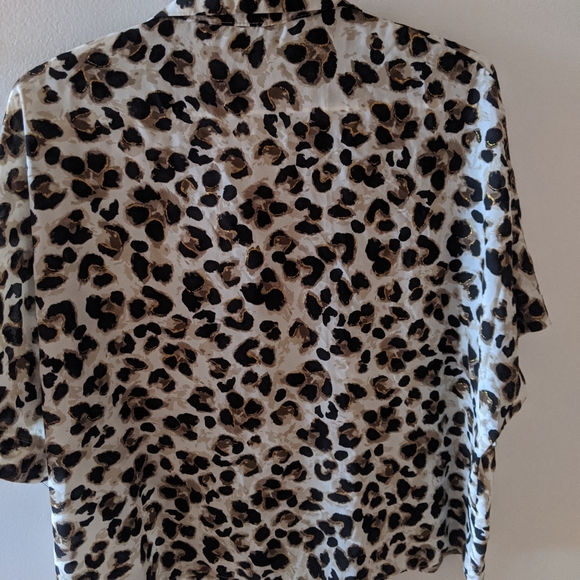 Leopard button down blouse - Picture 4 of 4